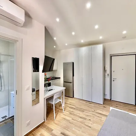 Orangerie-Menton City Center Studio Apartment 公寓 *
