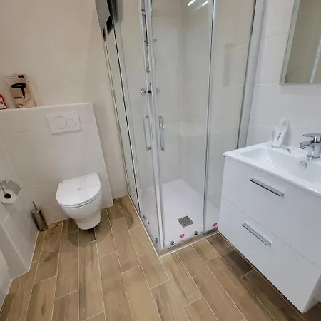 Orangerie-Menton City Center Studio Apartment * 芒通